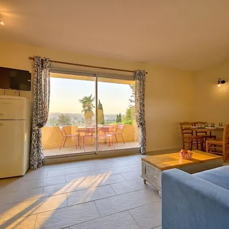 Gite Roxane-Inn Love With Carcassonne Apartamento *