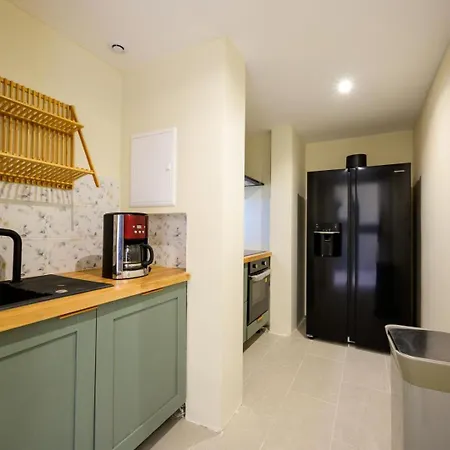 Gite Roxane-Inn Love With Carcassonne Apartamento *